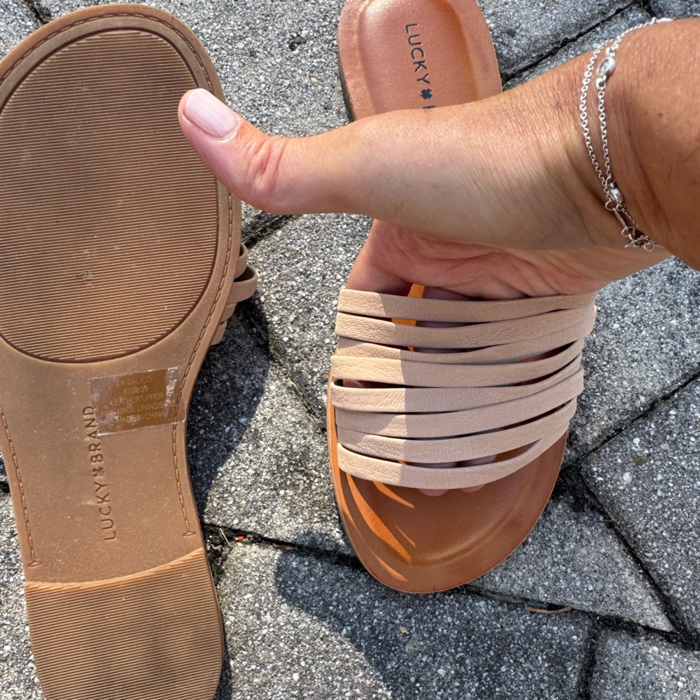 Lucky Brand Laliko Sandals - Picture 2 of 3